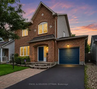 Detached in Barrhaven