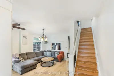 592 Sherbrooke Street, Peterborough, On K9j 2p5