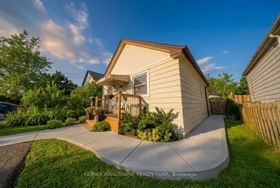 Detached in Hamilton