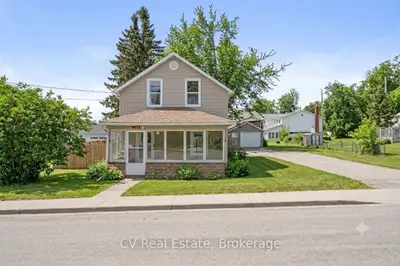 33 John Street, Kawartha Lakes, On K0m 1n0