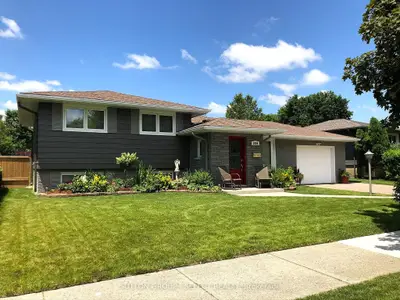 Detached in London East