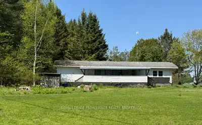104 Ellisville Road 7, Leeds And The Thousand Islands, On K0h 2n0