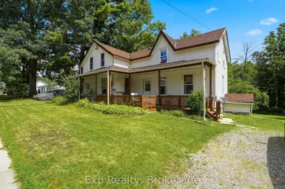 82 - 84 Bursthall Street, Marmora And Lake, On K0k 2m0