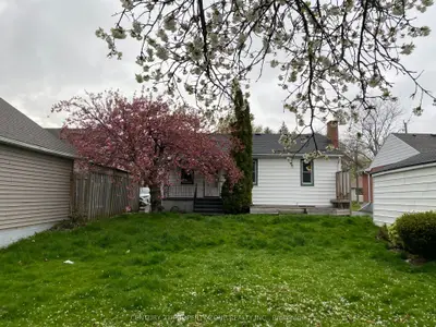 6300 Corwin Crescent, Niagara Falls, On L2g 2m1