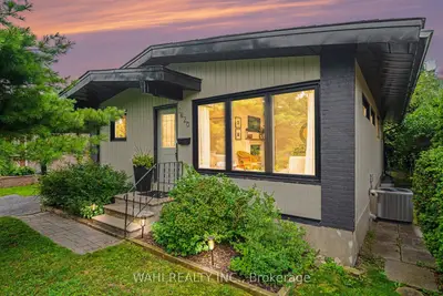 Detached in Alta Vista and Area