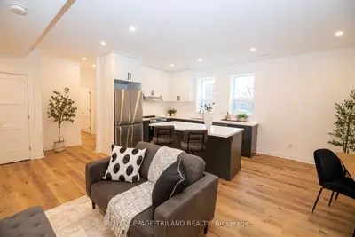 Upper Level in London East