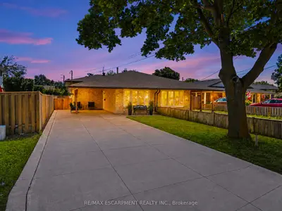 Semi-Detached in Hamilton