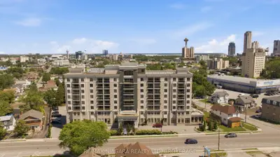 Condo Apartment in Niagara Falls