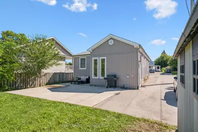 68 Elgin Street S, Cambridge, On N1r 5g5