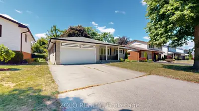31 Applewood Lane, London South, On N6j 3p9