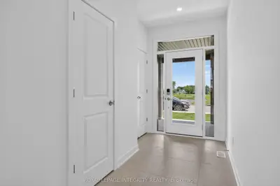 1132 Spoor Street, Kanata, On K2k 1x7