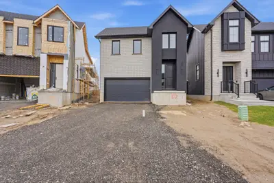 4076 Big Leaf Trail, London South, On N6p 0k2