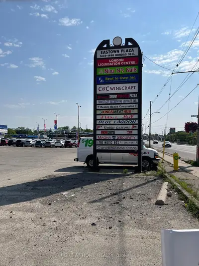 1472 Dundas Street Basement, London East, On N5w 3b9