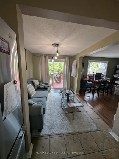 466 Bankside Drive, Kitchener, On N2n 3j6