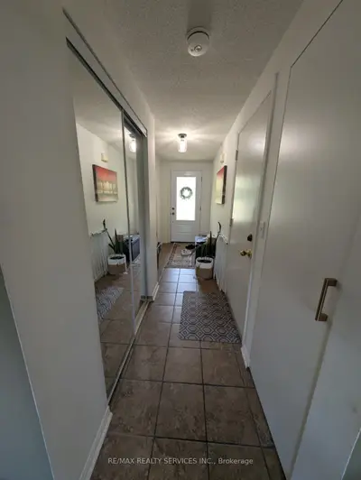 466 Bankside Drive, Kitchener, On N2n 3j6