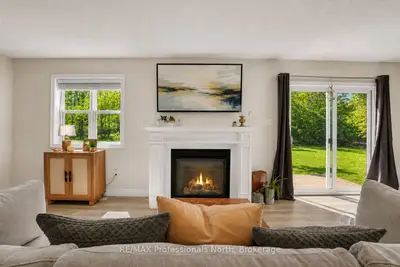 33 Whitehorn Park Road W, Bracebridge, On P1l 1w9