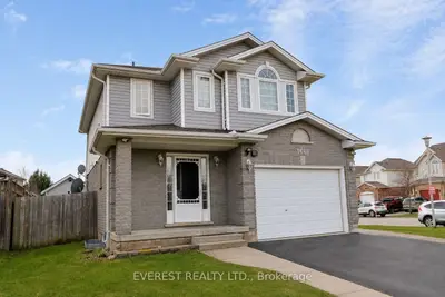 1686 Blackmaple Crescent, London East, On N5y 6l6