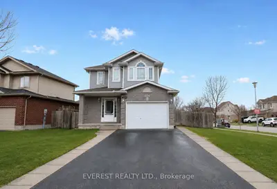 1686 Blackmaple Crescent, London East, On N5y 6l6
