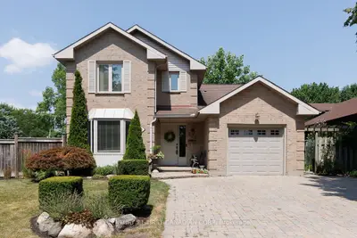255 Deveron Crescent, London South, On N5z 4n2