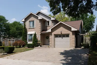 255 Deveron Crescent, London South, On N5z 4n2