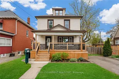 Detached in Welland