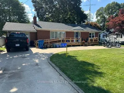 133 Main Street E, Chatham-kent, On N0p 2c0