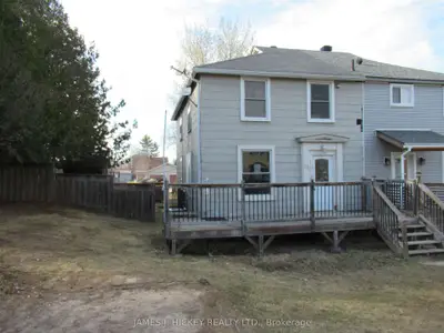 10 Iberville Street, Deep River, On K0j 1p0