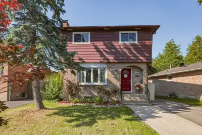 780 Cedarwood Drive, Kingston, On K7p 1m7