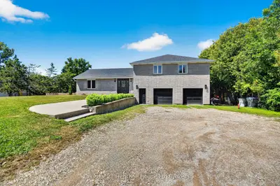1668 Perth 123 Road, Perth South, On N4x 1c6