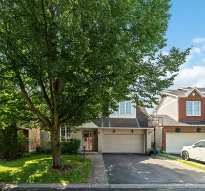 Detached in Barrhaven