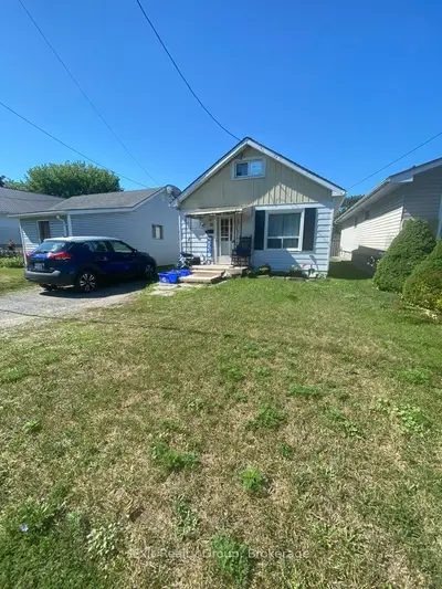 30 Bocage Street, Quinte West, On K8v 2l4