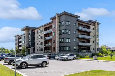 Condo Apartment in Pelham