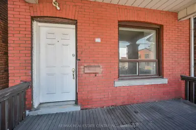 334 CANNON Street E, Hamilton, ON L8L 2B9