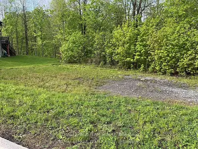Vacant Land in Mississippi Mills