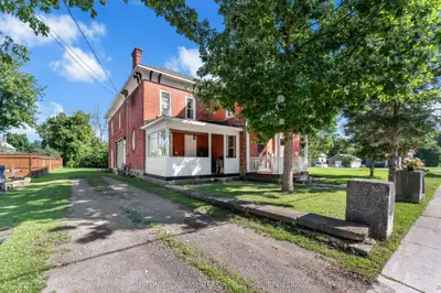 14 Wiltse Street E, Athens, On K0e 1z7