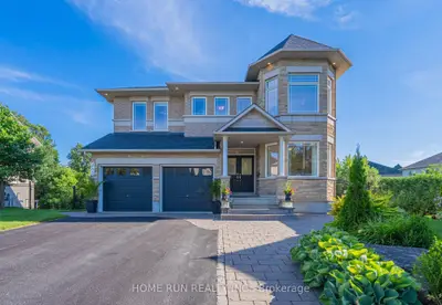 Detached in Barrhaven