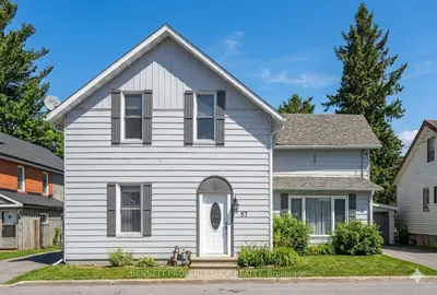Detached in Carleton Place