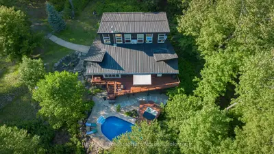 1756 Brunel Road, Huntsville, On P1h 2j3