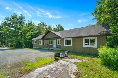 30 Hanna Road, Parry Sound, On P2a 1r2