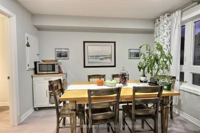 287 Chapel Hill Drive 35, Kitchener, On N2r 0s4