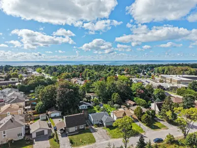677 Tackaberry Drive, North Bay, On P1b 8r1