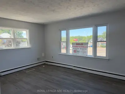 10 Port Maitland Road 3, Haldimand, On N1a 1y4
