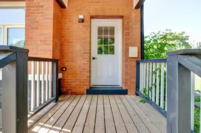 40 Century Street, Hamilton, On L8l 1v8