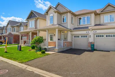 3631 Cambrian Road, Barrhaven, On K2j 0s8