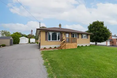 Detached in Kingston