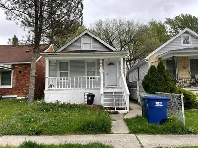 986 Bridge Avenue, Windsor, On N9b 2n1