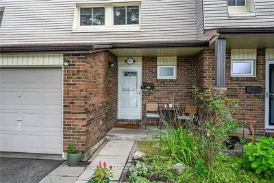 30 Regent Avenue 56, Hamilton, On L9b 1b3