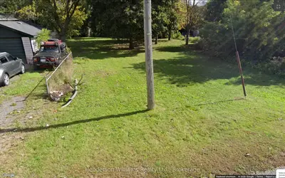Beside 71 Stanley Street, Belleville, On K8n 3z8