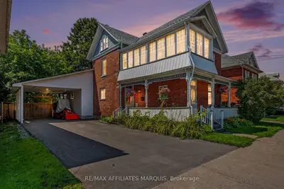 100 Elmsley Street N, Smiths Falls, On K7a 2h2