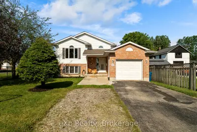 Duplex in Stratford